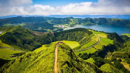 Enchanting Peaks of Sete Cidades, Azores wallpaper