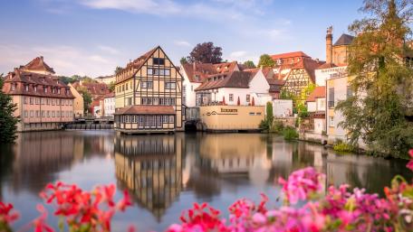 Old World Charm of Bamberg's Altes Rathaus wallpaper
