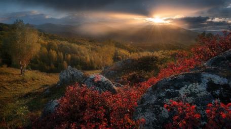 Autumn Sunrise Over Majestic Mountain Landscape wallpaper