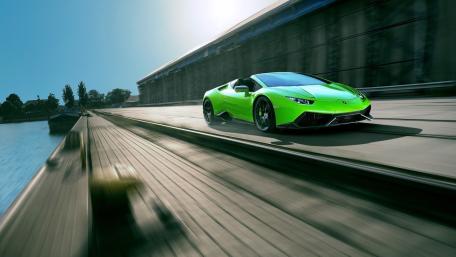 Green Speed Lamborghini Huracan Wallpaper wallpaper