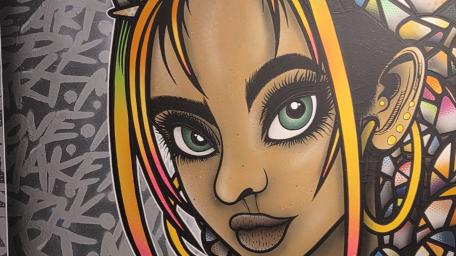 Vibrant Fantasy Graffiti Art for Modern Spaces wallpaper