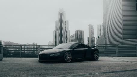 Audi R8 Elegance in Urban Monochrome Scene wallpaper