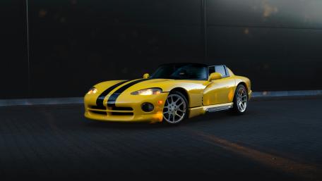 Yellow Dodge Viper Elegance in Motion wallpaper