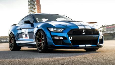 Ford Mustang GT500 Thrills at Circuit of The Americas wallpaper