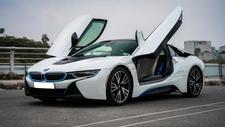 BMW i8 in Stunning 5K Clarity wallpaper