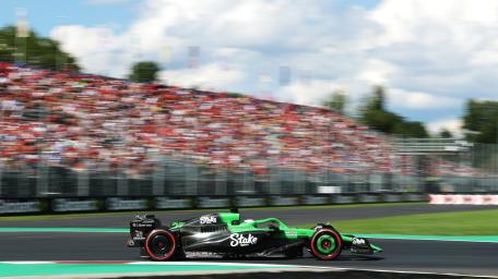 Formula 1 Speed Thrills at 2025 Race Track wallpaper