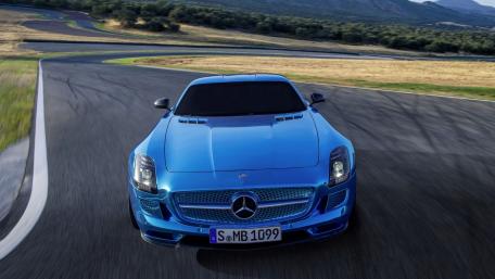 Blue Mercedes-Benz SLS AMG Racing on Track wallpaper
