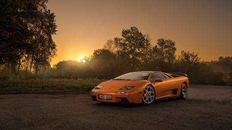 Lamborghini Diablo at Sunrise Serenity wallpaper