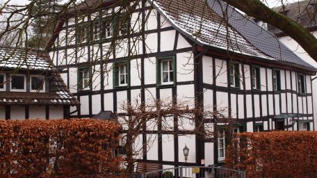 Half-Timbered House in Stadt Blankenberg Germany wallpaper