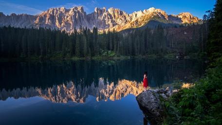 Serenity of Italian Alpine Reflections in Karersee Lake wallpaper