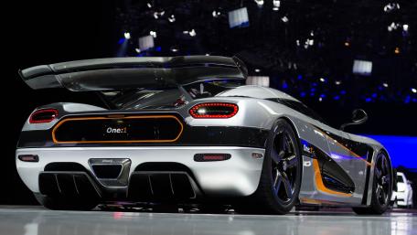Sleek Supercar Elegance of the Koenigsegg One:1 wallpaper