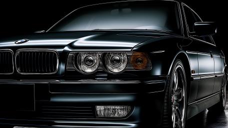 Sleek BMW Front End in Low-Key Vibes wallpaper