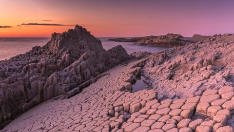 Cape Stolbchaty wallpaper