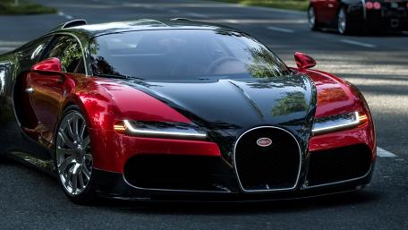 Bugatti Veyron Power Stance in Red and Carbon Black wallpaper