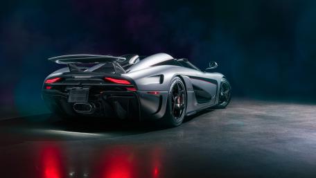 Koenigsegg Jesko Absolut Silver Hypercar in Cinematic Night Studio wallpaper