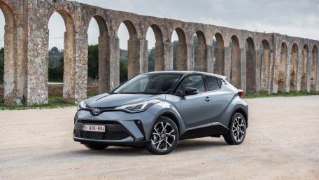 2025 Toyota C-HR 5K Wallpaper by Stone Arches and Open Road wallpaper