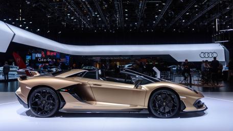 Lamborghini Aventador SVJ Roadster Spotlighted at a Modern Auto Show wallpaper