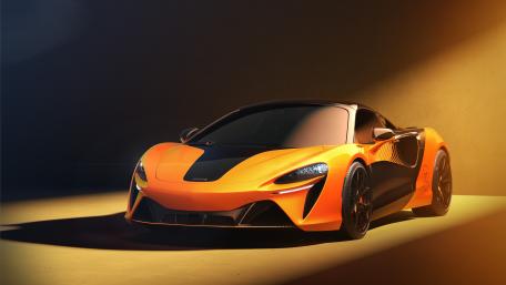 McLaren Artura Spider MCL39 Championship Edition in Radiant 4K Glow wallpaper