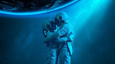 Blue Orbit Embrace Astronaut Lovers Drifting in Starlit Serenity wallpaper