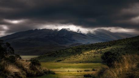 Stormlight Over Mt Kilimanjaro Tanzania wallpaper