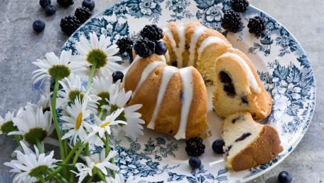 Blueberry Glazed Gugelhupf on Vintage Floral Plate wallpaper