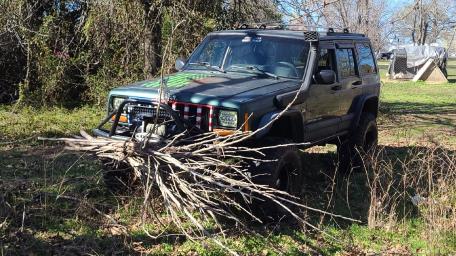 2000 Jeep Cherokee with sticks wallpaper