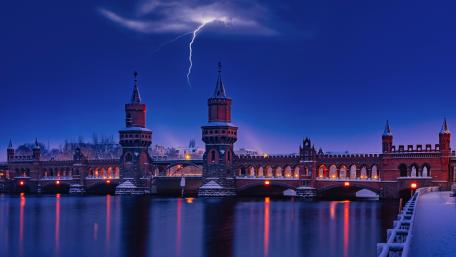 Lightning Over Oberbaum Bridge Berlin Night Cityscape Wallpaper wallpaper