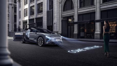 HiPhi Luxury Electric SUV Arrives in the City Night Glow wallpaper