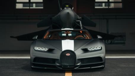 Bugatti Chiron Sport Les Légendes du Ciel Hangar Stance in 5K wallpaper