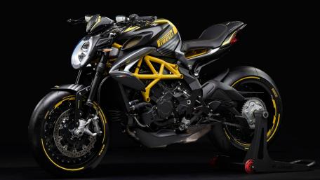 MV Agusta Dragster 800 RR Pirelli 4K Studio Wallpaper wallpaper