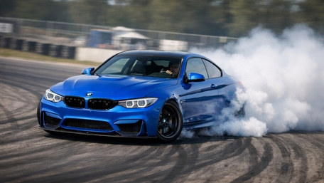 Blue BMW Drift Storm wallpaper
