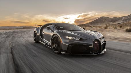 Bugatti Chiron Speed Sunset Drive wallpaper