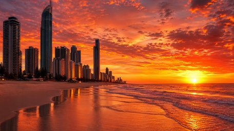 Golden Seaside Skyline Sunset wallpaper