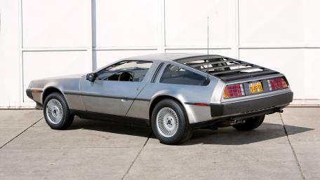 Iconic DeLorean Time Machine Classic wallpaper