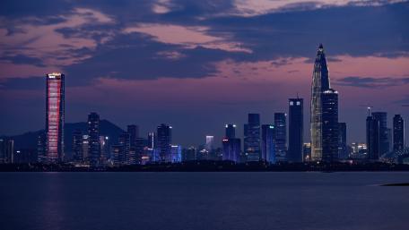 Shenzhen's Evening Skyline in Stunning Colors wallpaper