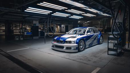 BMW M3 GTR Garage Legend wallpaper