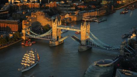 Golden Hour over Tower Bridge wallpaper