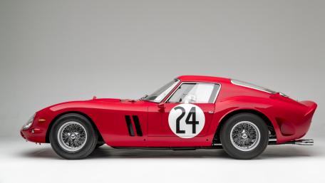 Classic Ferrari Racing Legend wallpaper