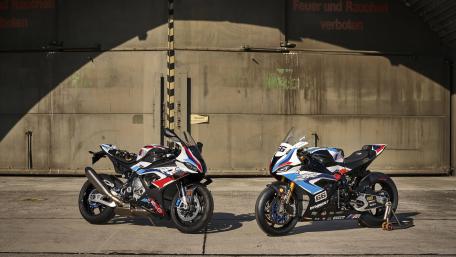 BMW M 1000 RR Racing Duo wallpaper