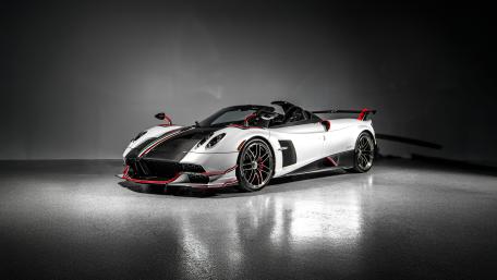 Pagani Huayra Roadster Elegance wallpaper