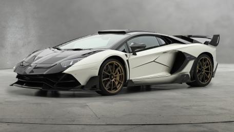 Lamborghini Aventador LP 780-4 Ultimae Final Edition wallpaper
