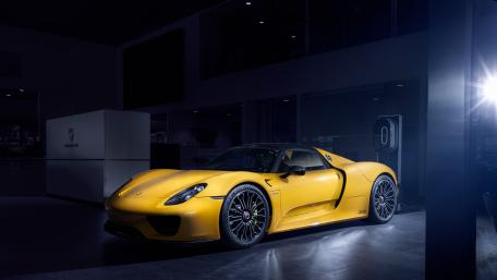 Porsche 918 Spyder at Midnight wallpaper