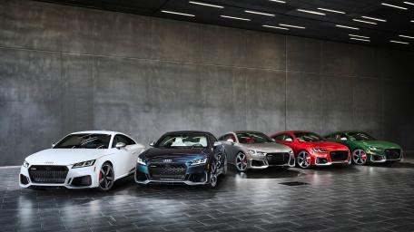 Audi TT RS Coupé wallpaper