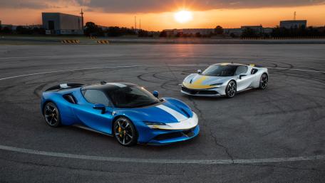 Ferrari SF90 Stradale Sunset Duo wallpaper