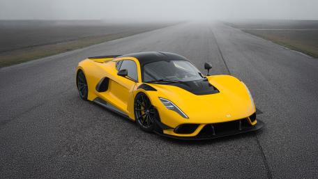 Hennessey Venom F5 Evolution Prototype on Misty Runway wallpaper