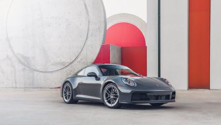 Porsche 911 Carrera Modern Elegance wallpaper