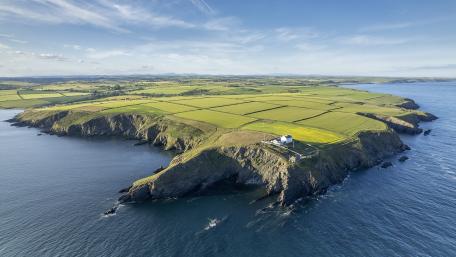 Howth Coastal Cliffs Above the Irish Sea wallpaper