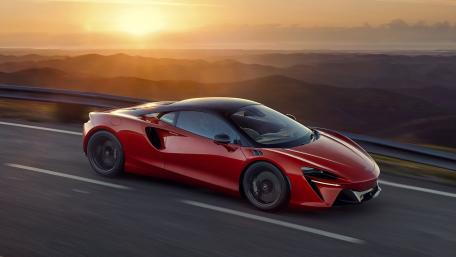 Sunset McLaren Artura Glide wallpaper
