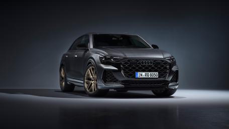 Audi RS Q8 Dark Elegance wallpaper