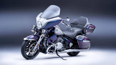 BMW R 18 Grand Touring Cruiser wallpaper